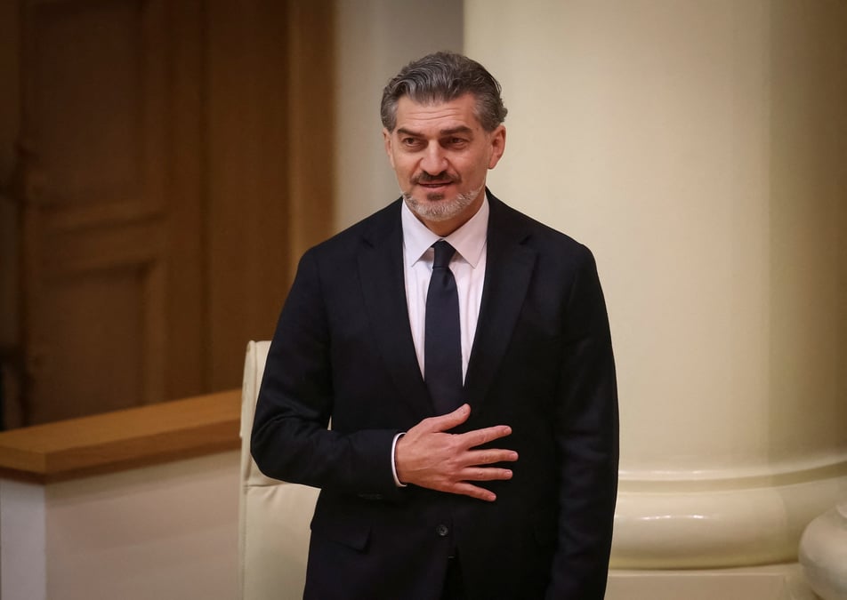 Le parlement georgien elit mikheil kavelashvili comme nouveau president