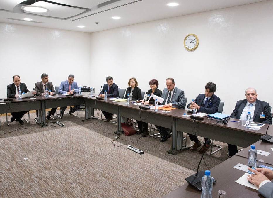 A geneve, l'opposition accuse damas de saboter les pourparlers