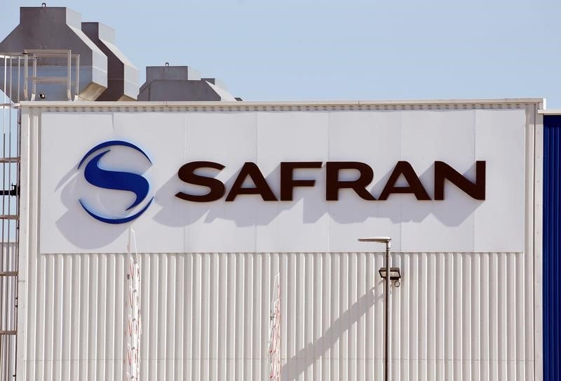 Feu vert sans condition de la ce au rachat de zodiac par safran