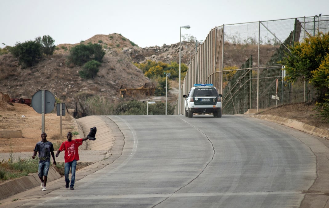 Maroc: heurts entre migrants et forces de securite a melilla, dix-huit morts