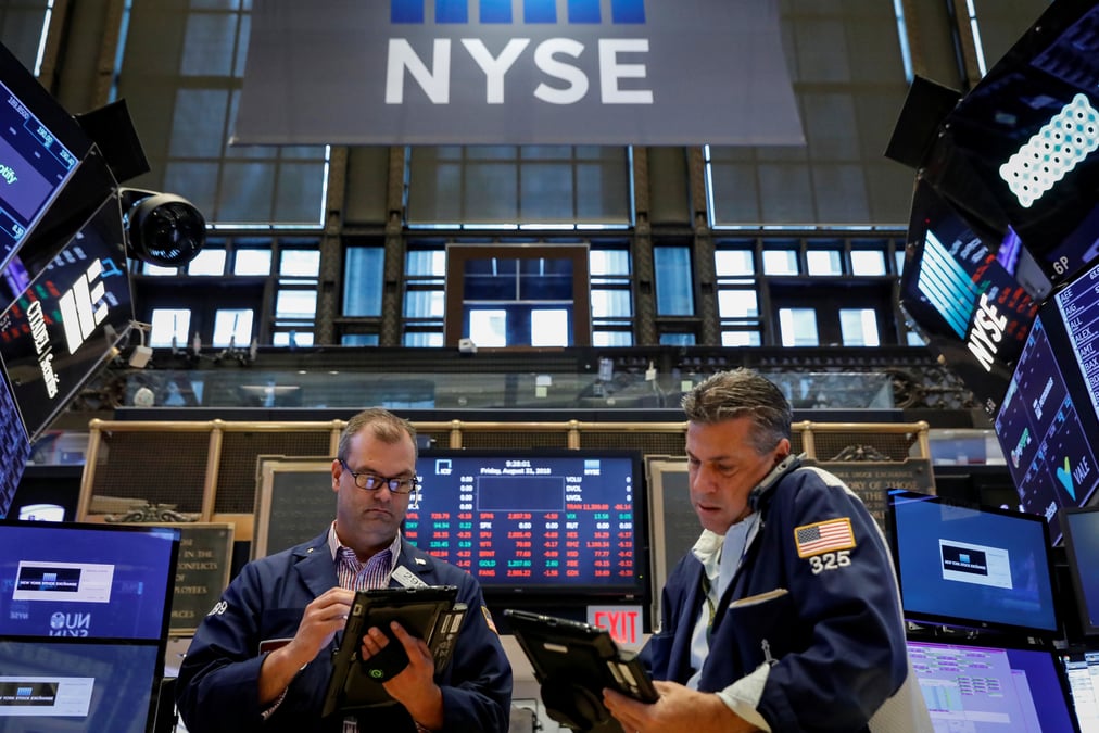 La bourse de new york termine stable ou en baisse