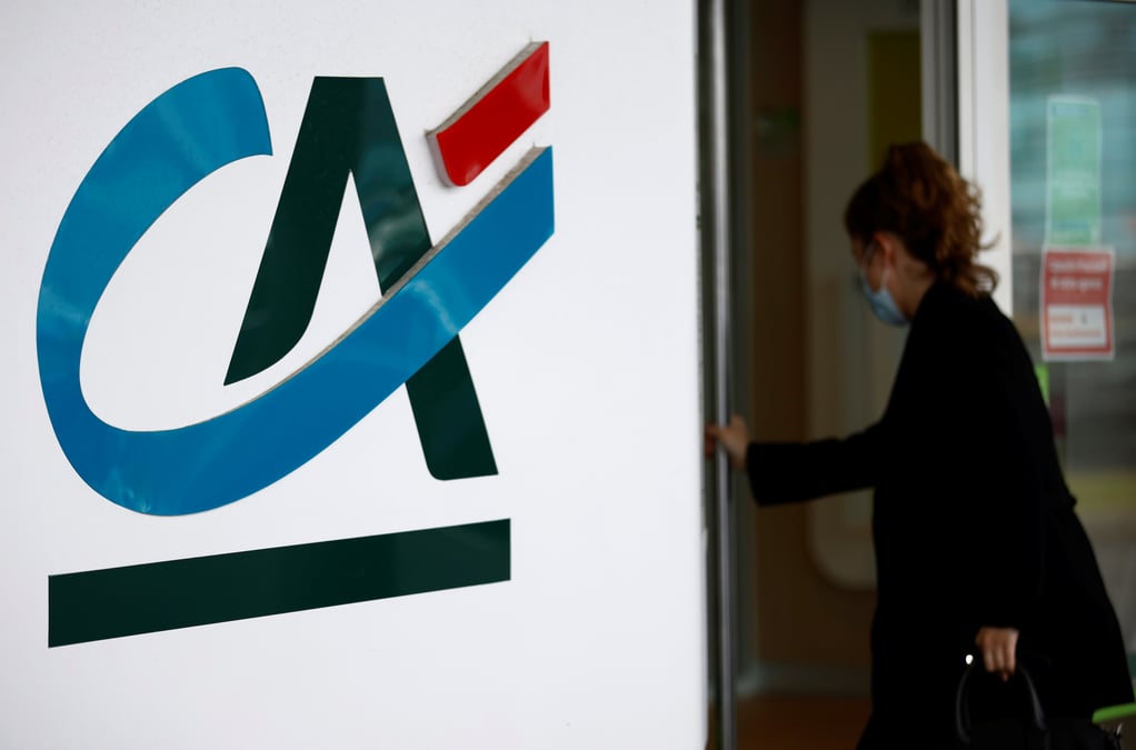 Credit agricole double ses benefices au t2, recul du cout du risque