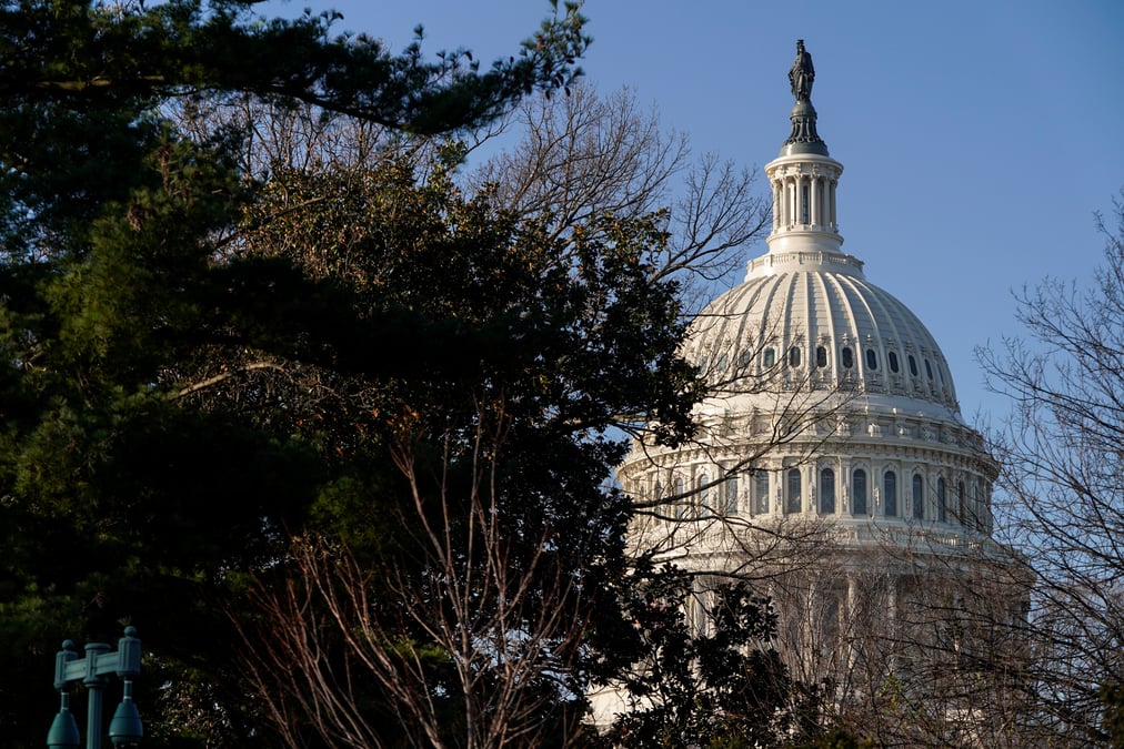 Usa: la pression monte au congres sur le budget et un plan de relance economique