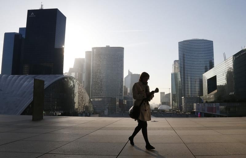 Baisse des déclarations d'embauche en octobre en France