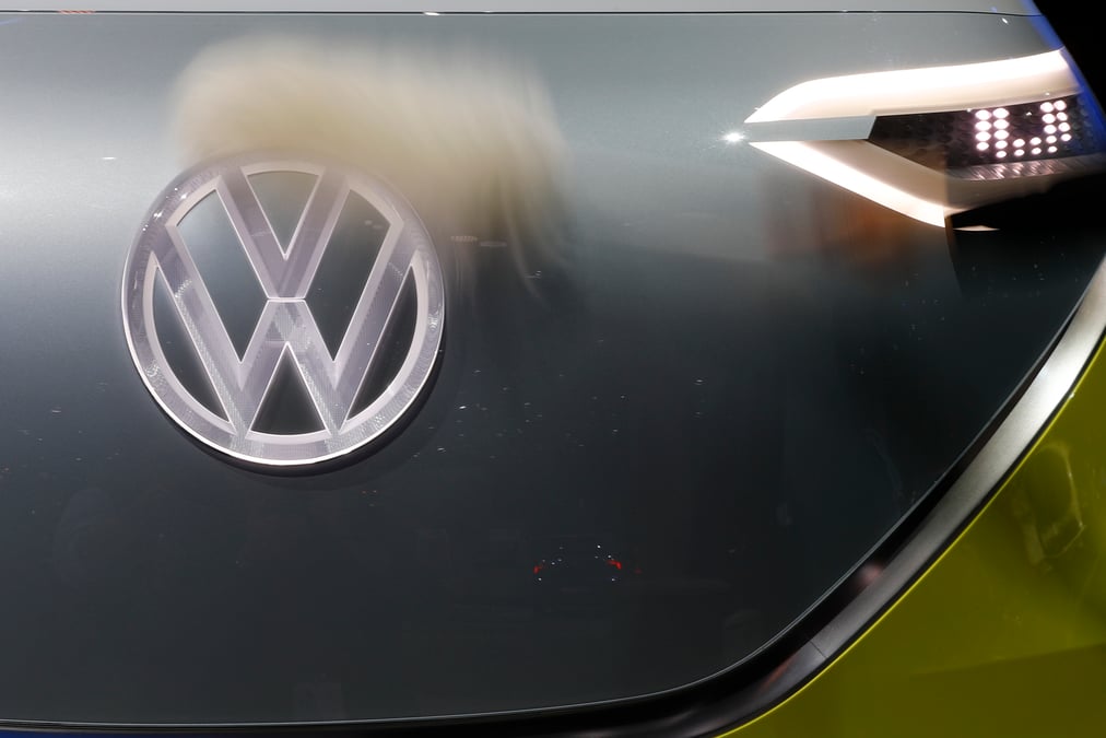 Volkswagen: provisions supplementaires de 2,5 milliards d'euros liees aux usa