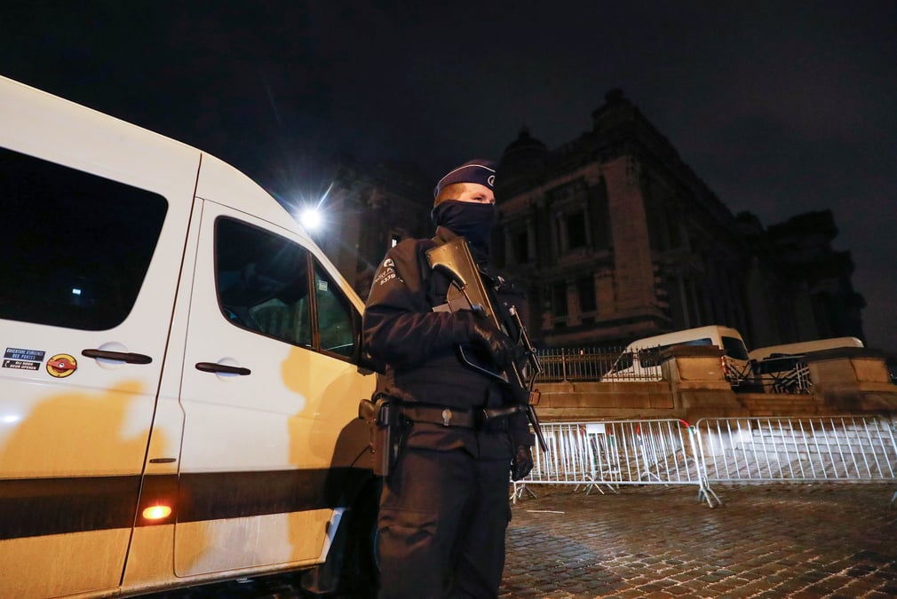 Le proces de salah abdeslam s'est ouvert a bruxelles