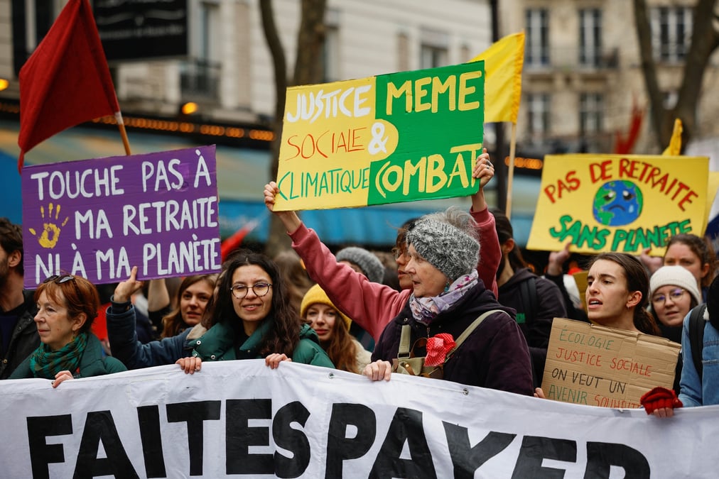 Sixieme journee de protestation nationale en france contre la reforme des retraites