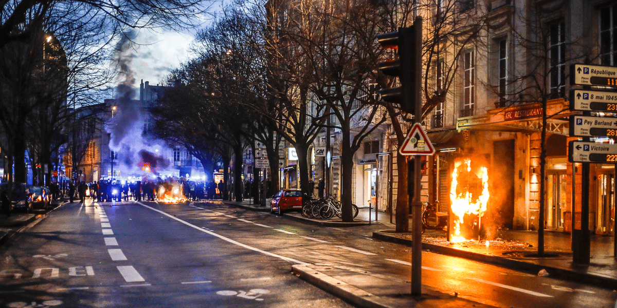 Giles Jaunes Bordeaux