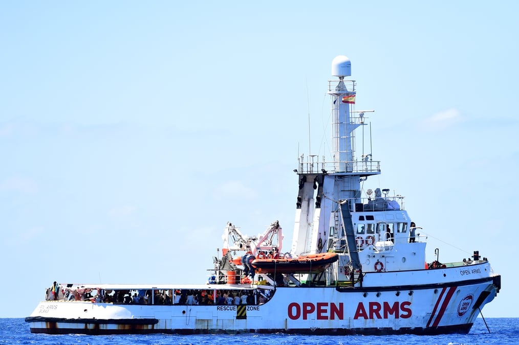 Un procureur italien ordonne la saisie de l'open arms et le debarquement de ses passagers
