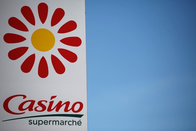 Casino revoit en baisse son estimation de benefice en france en 2019