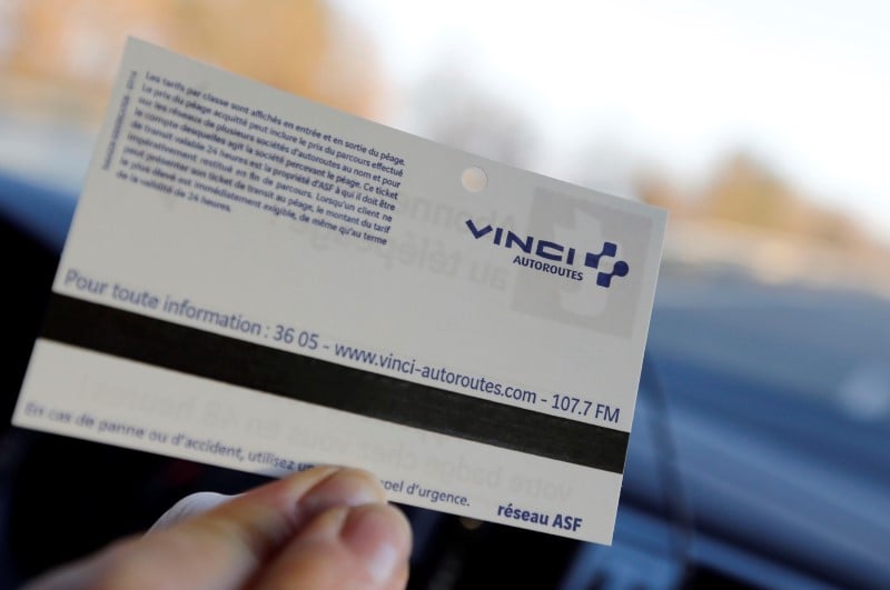 Vinci et eiffage en legere baisse en bourse au lendemain de l'accord sur les tarifs autoroutiers