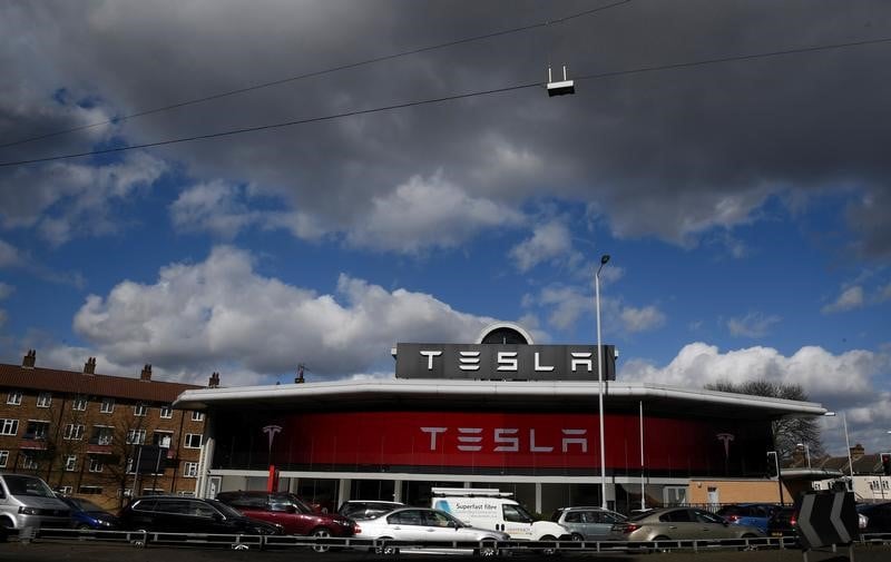 Tesla devoilera en septembre son poids lourd electrique