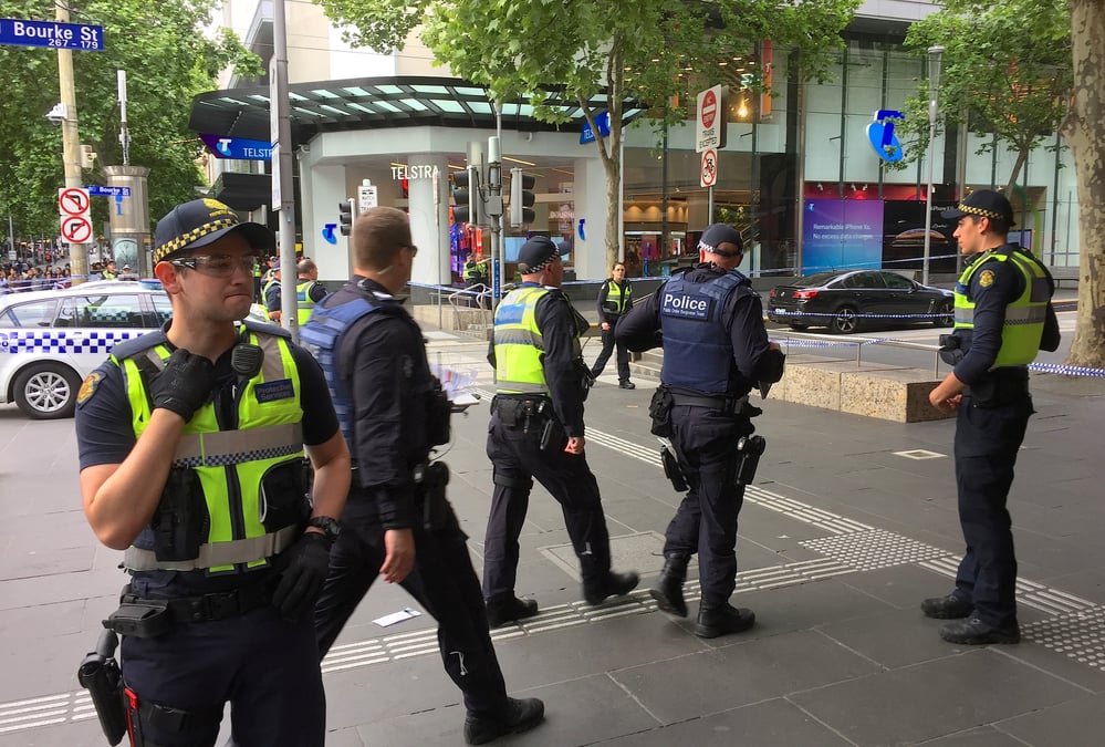 Australie: attaque au couteau dans une rue de melbourne, un mort
