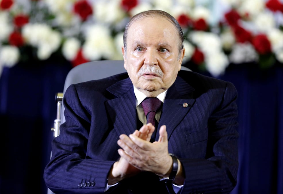 Manifestation d'etudiants a alger pour exiger le depart immediat de bouteflika
