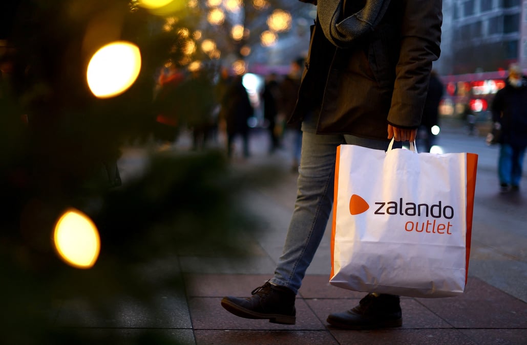 Une personne fait du shopping a berlin