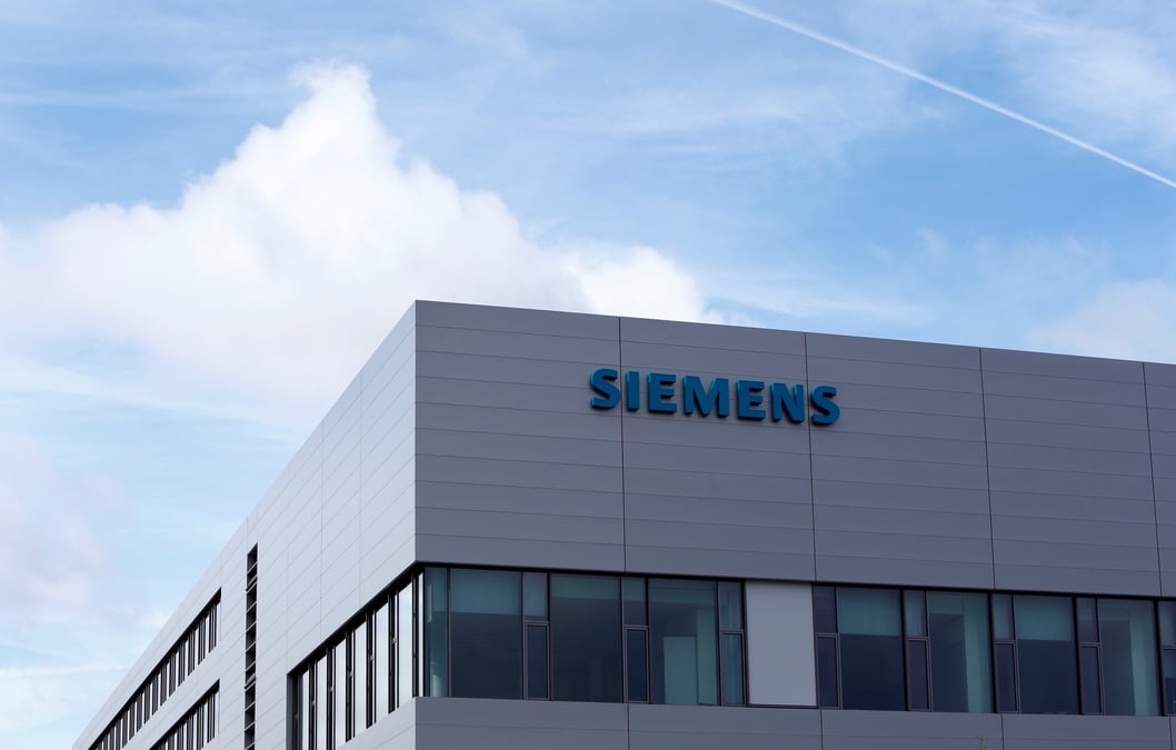 Siemens entrevoit une annee difficile malgre un 4e trimestre au-dessus des attentes