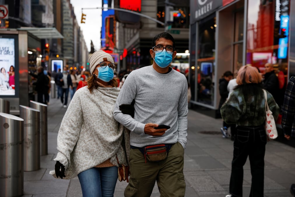 Etats-unis: le variant omicron present dans au moins 15 etats, selon les cdc