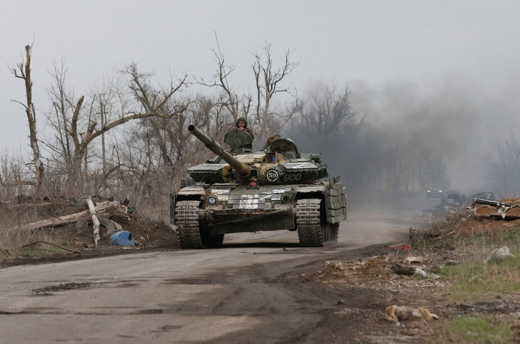 Moscou affirme qu'un millier de soldats ukrainiens se sont rendus a marioupol
