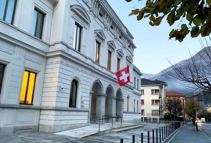 Un ancien rebelle liberien condamne pour crimes de guerre en suisse