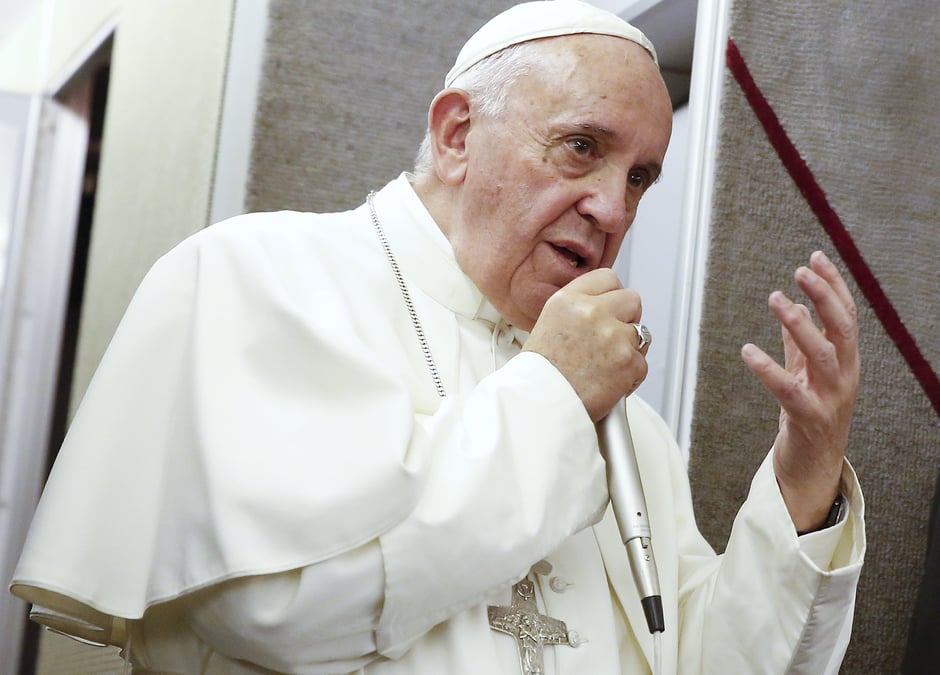 Le pape affirme le droit a l'objection de conscience sur le mariage homosexuel