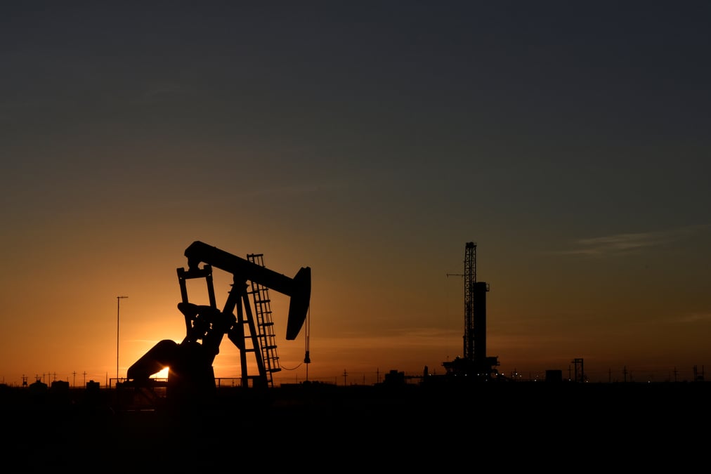 Le petrole termine en nette hausse a new york