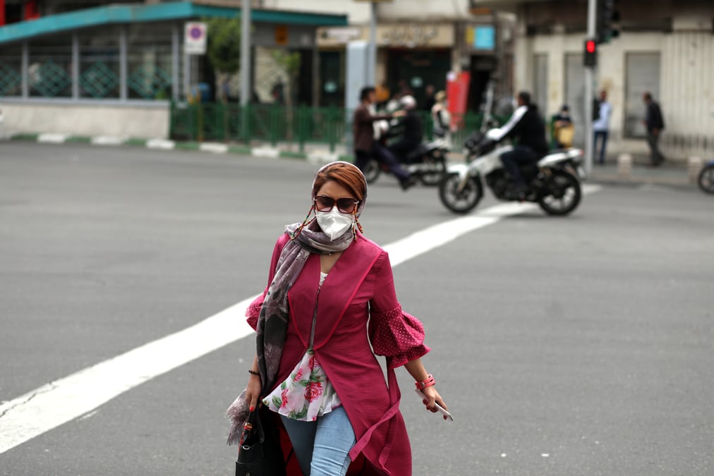 Le coronavirus a fait 6.203 morts en iran, ou des mosquees vont rouvrir
