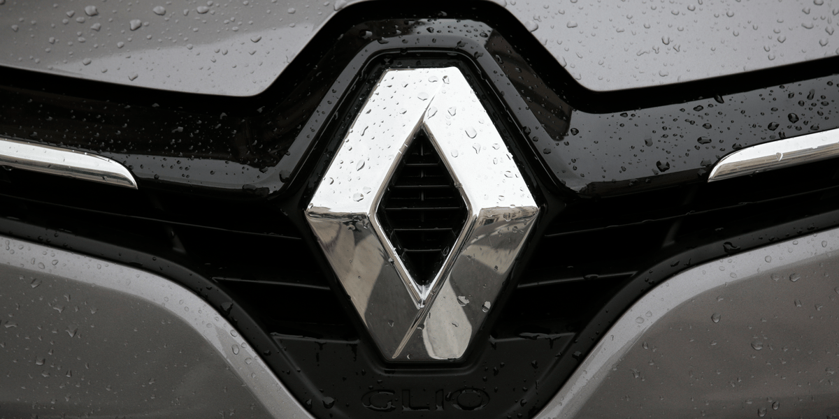 Russie: renault redemarre sa production, avtovaz la suspend a nouveau