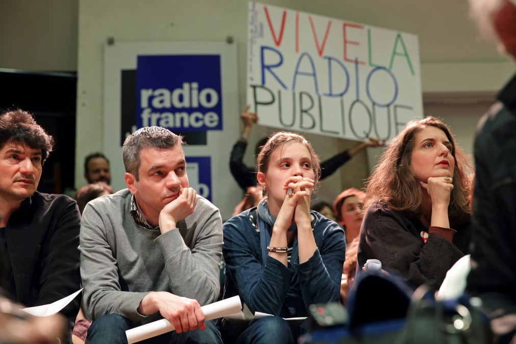Greve reconduite a radio france, 28e jour