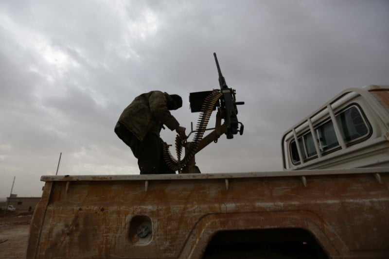 Violents combats en syrie entre factions rebelles et djihadistes
