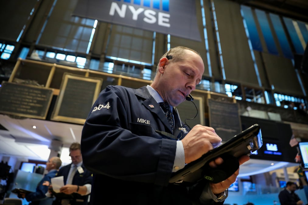 Wall street termine en tres nette baisse