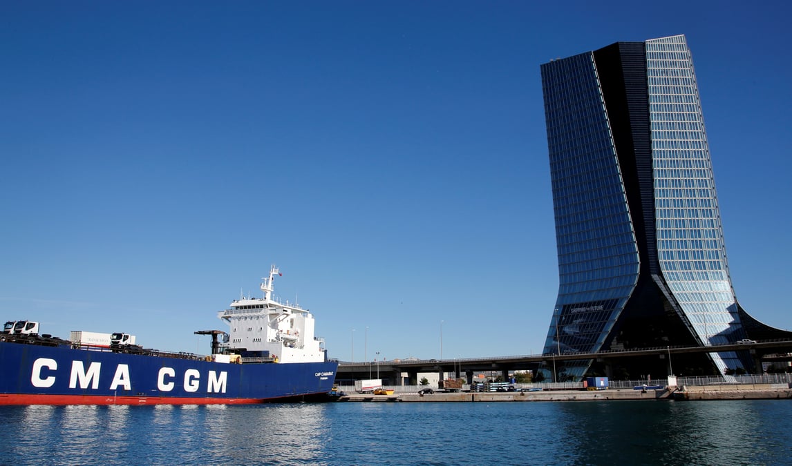 Cma cgm obtient un pret de 1,05 milliard d'euros garanti a 70% par l’etat