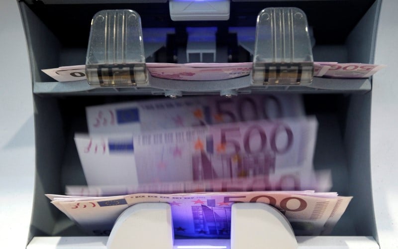 Le pib de la france attendu en hausse de 1% en 2015, puis 1,4% et 1,6%