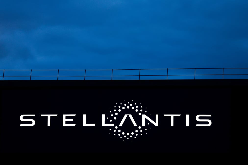Stellantis suspend sa production en russie