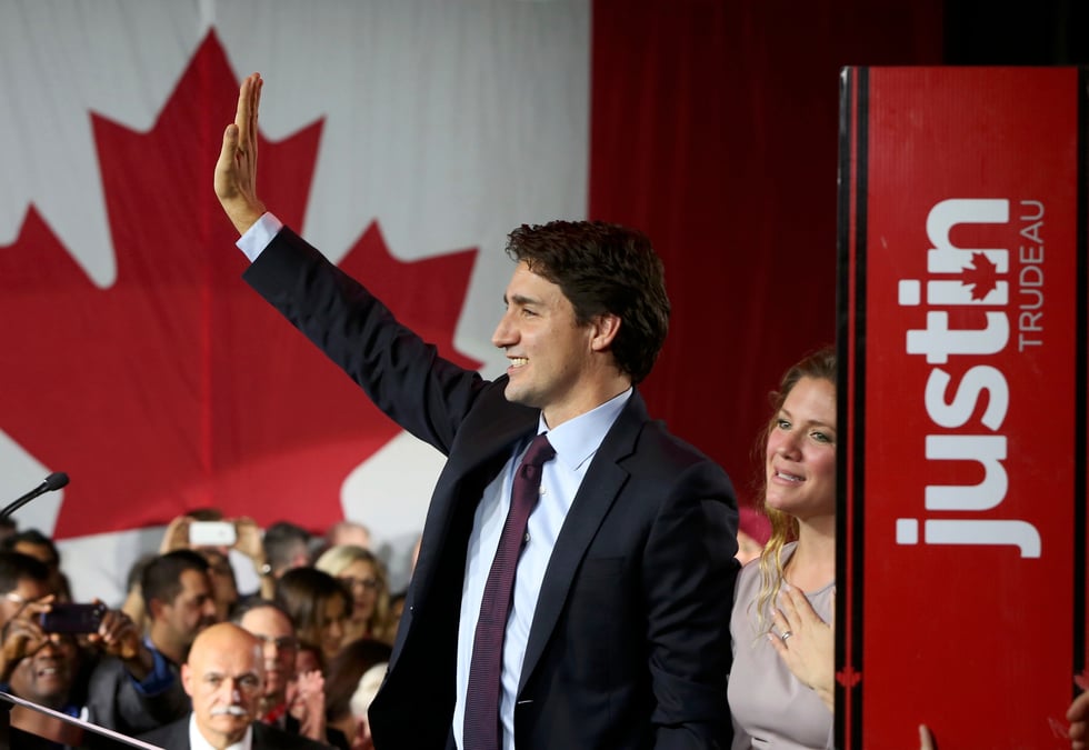 Les liberaux canadiens remportent une large victoire aux legislatives