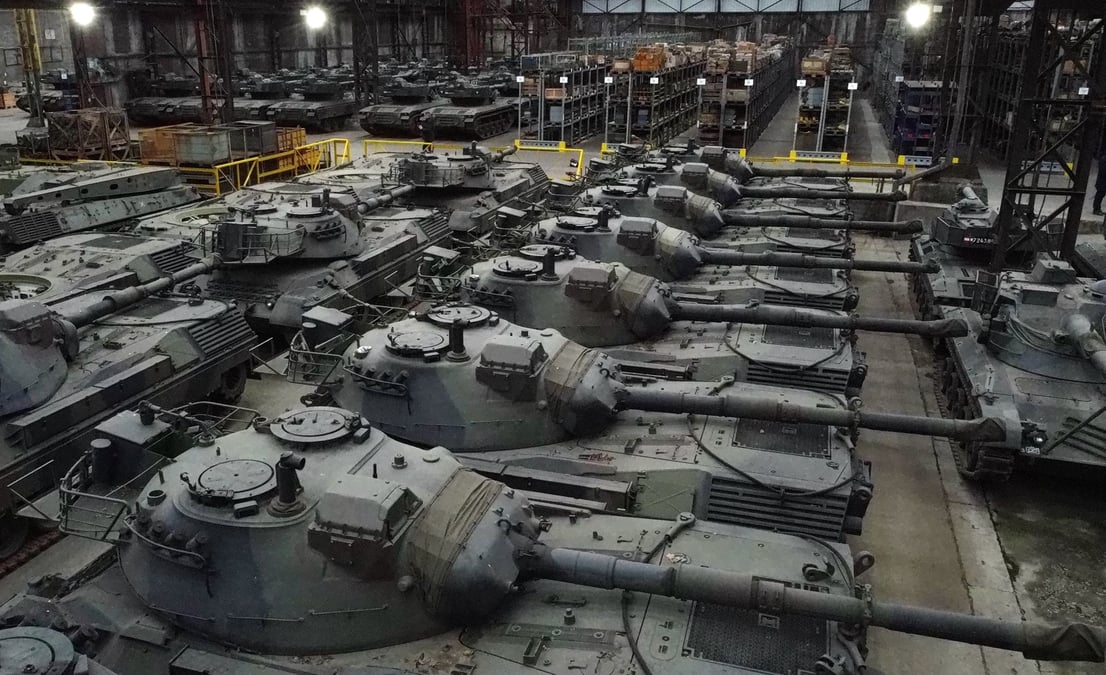 Un hangar de chars leopard 1