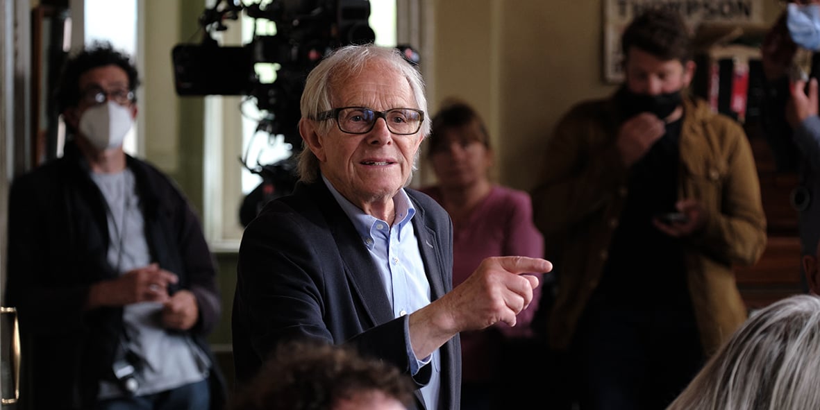 Ken Loach sur le tournage de « The Old Oak ».