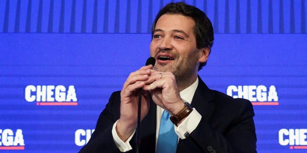 Le leader de Chega, André Ventura, s’adresse à ses partisans au soir des élections législatives à Lisbonne, le 10 mars 2024.