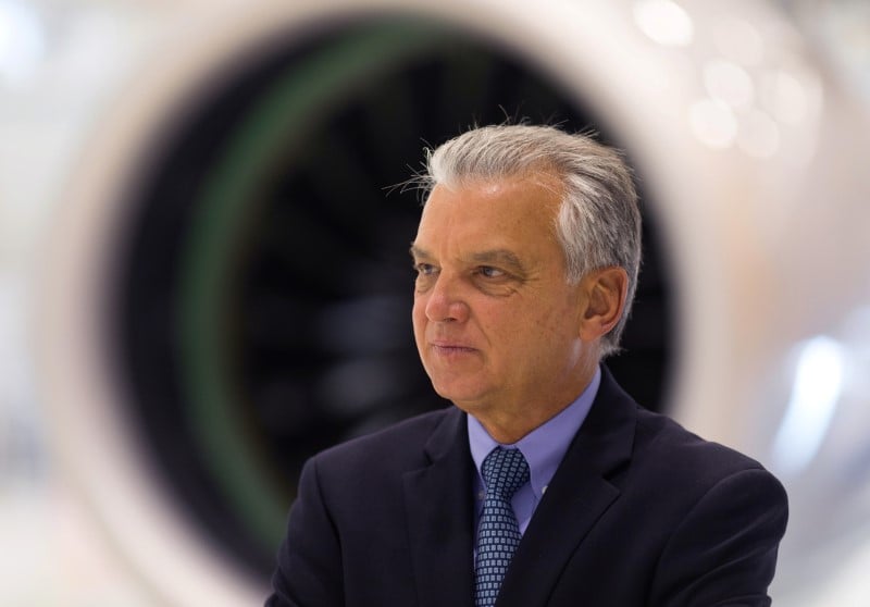 Boeing et embraer repoussent toute objection a leur mariage