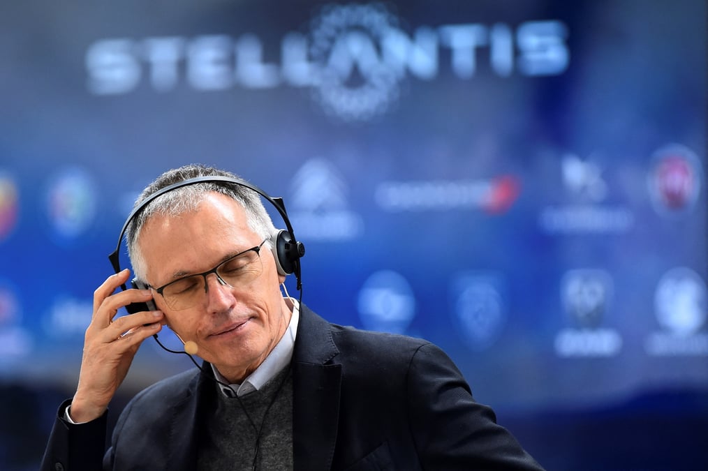 Stellantis: la remuneration 2021 de tavares fait polemique