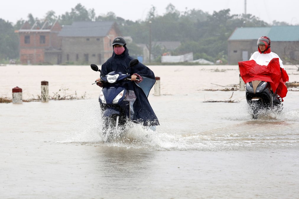 Un typhon fait 27 morts et 22 disparus au vietnam