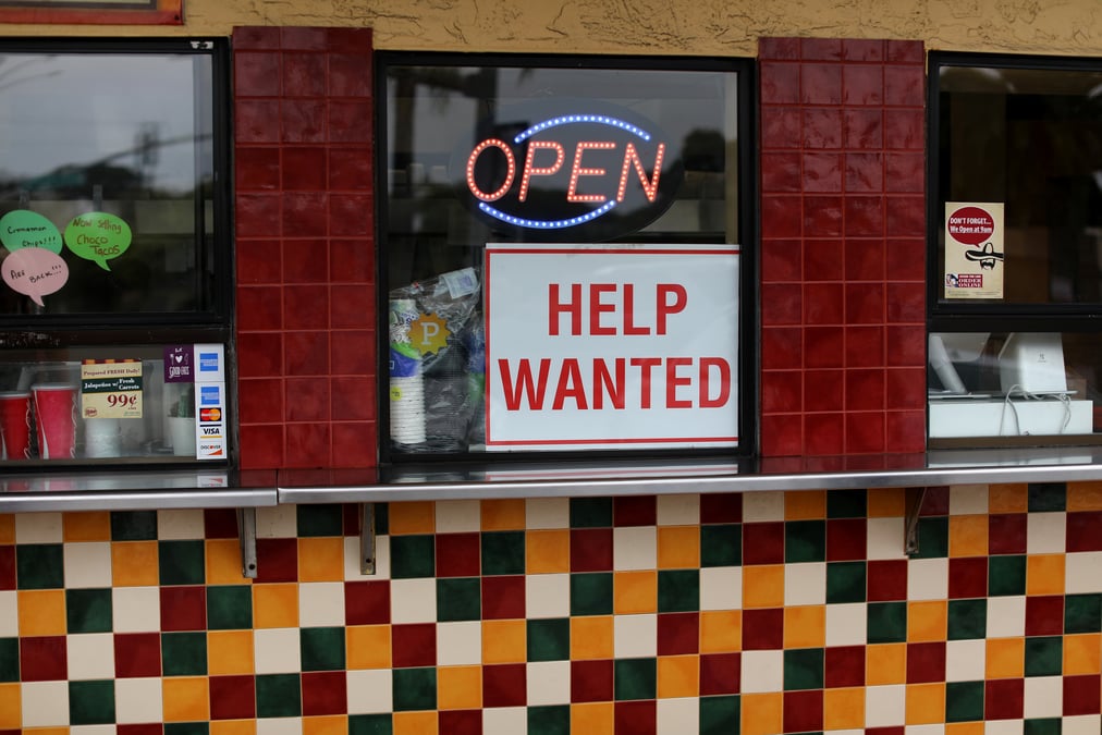emploi, Etats-Unis, pénurie de salariés, plein-emploi, recrutement,