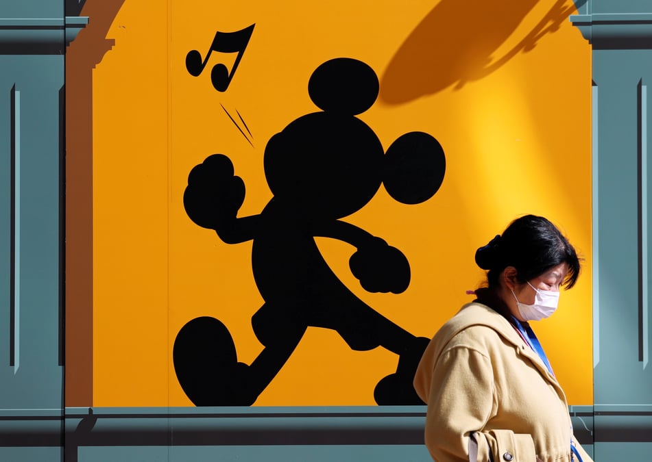 Coronavirus: le parc disneyland a tokyo ferme pour deux semaines