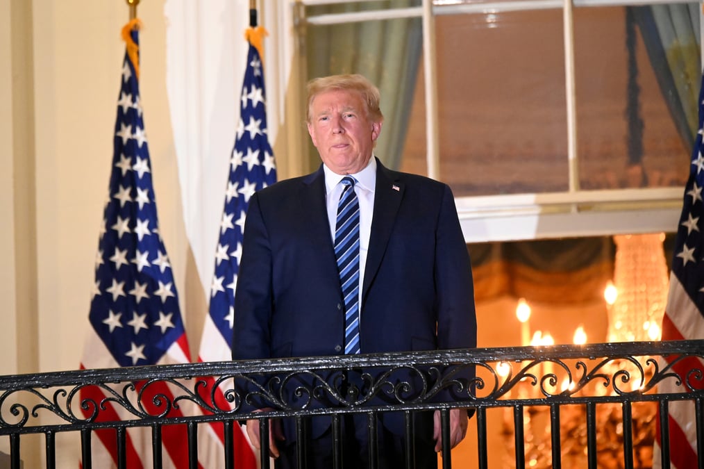 Usa: trump dit ne plus prendre de medicaments contre le coronavirus