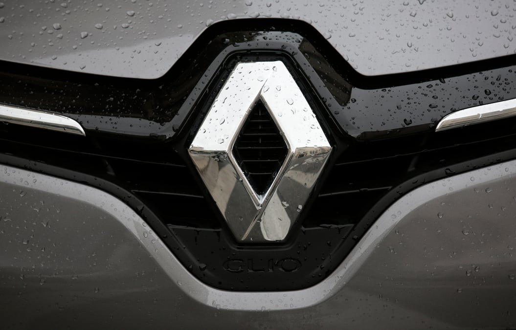 Russie: renault redemarre sa production, avtovaz la suspend a nouveau