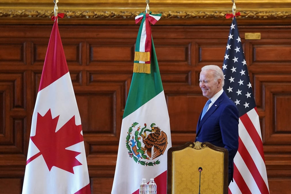 Le president americain joe biden avec une reunion au sommet des leaders nord-americains a mexico