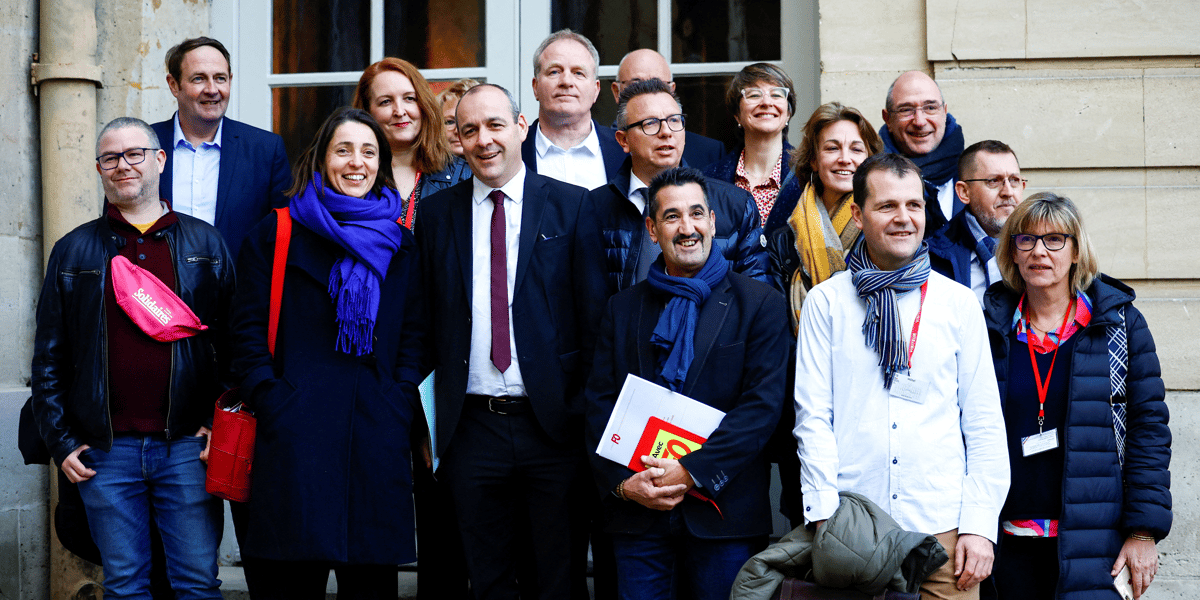 Les representants des syndicats francais lors d'une reunion sur la reforme de retraites a matignon