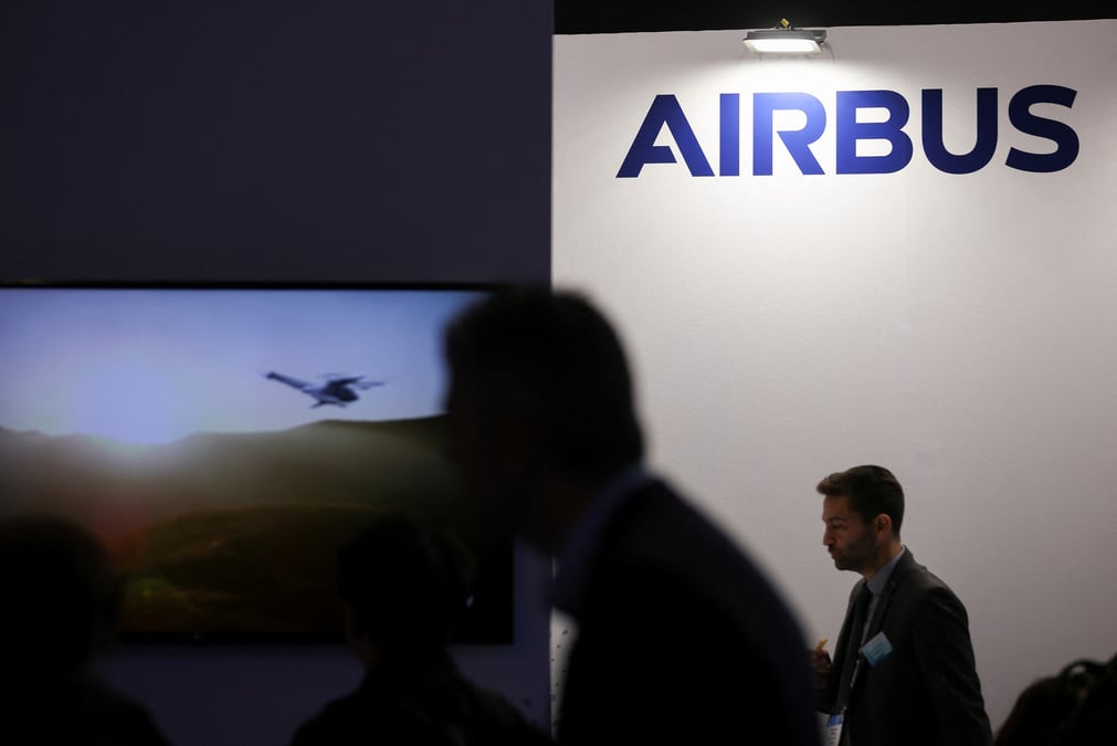 Le logo airbus lors d'un congres a barcelone