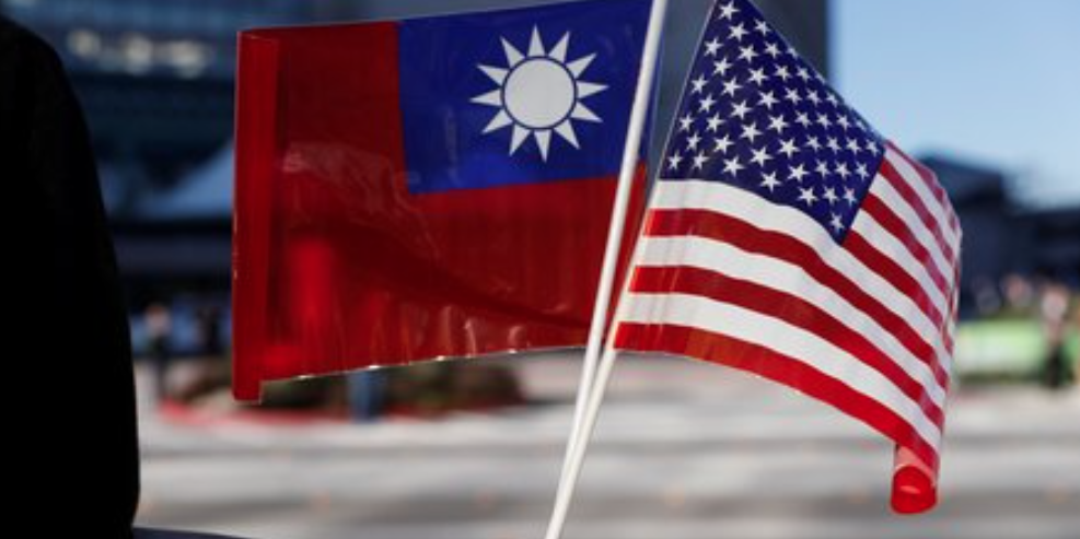 Au total, ce sont plusieurs milliards de dollars qui ont été alloués par les États-Unis en faveur de Taïwan, que la Chine considère comme l’une de ses provinces.