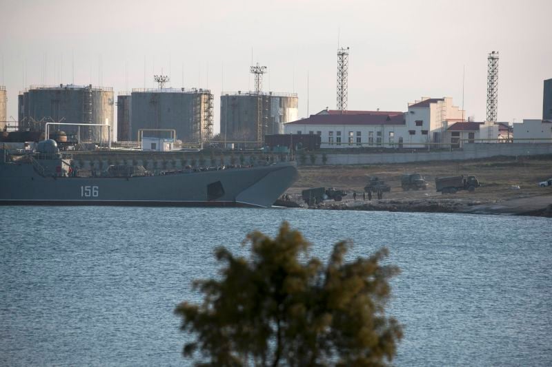Arrivée de renforts russes en Crimée