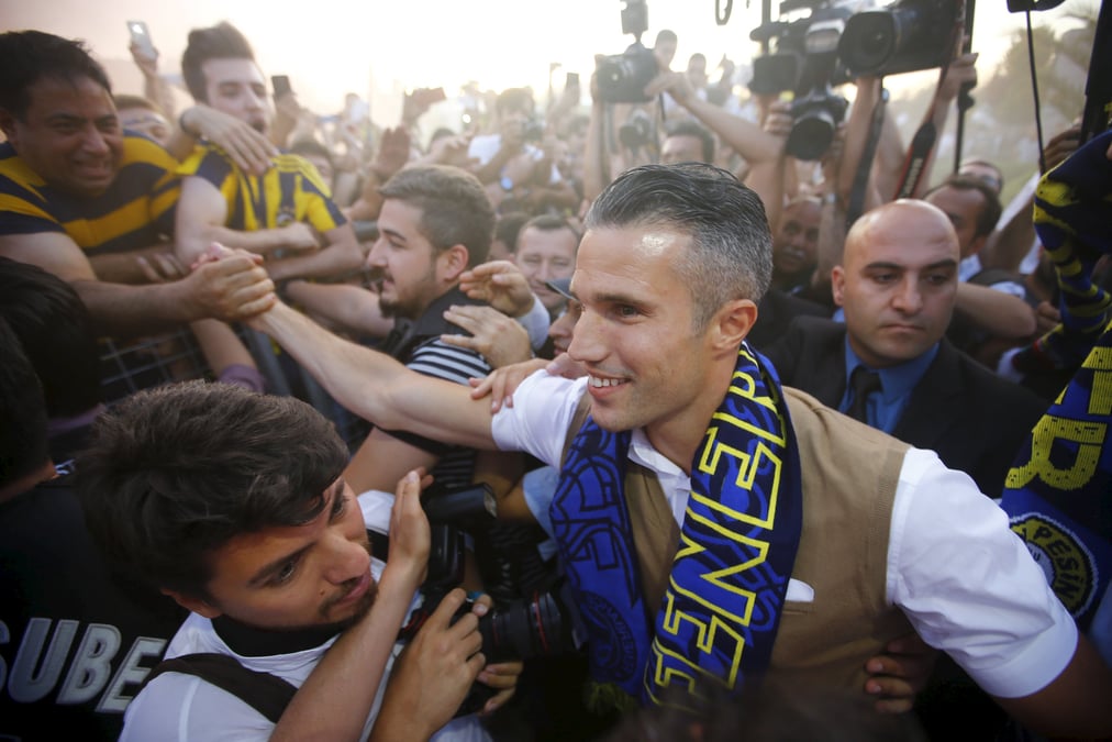 Van persie signe a fenerbahce